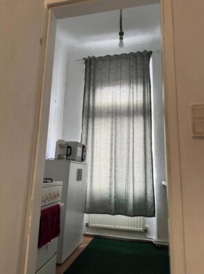 Apartment, 1 Bedroom, City View | Interior
