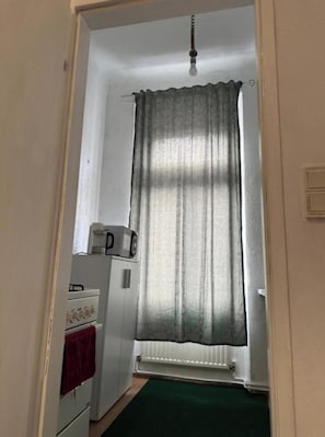 Apartment, 1 Bedroom, City View | Interior