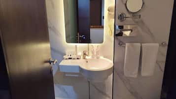Habitación básica doble | Baño