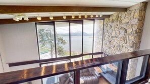 Interior - On Lake, WOW Views, Big Deck! Walk to Amp, Events, Parks, Marina, Tiki Bar (Dillon)