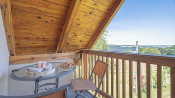 Family House, Multiple Bedrooms (Wellness House Deer's Hill) | Balcony