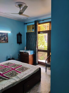 3 habitaciones, internet y ropa de cama 