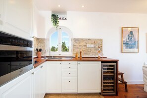 Apartment, City View | Private kitchen - Korifo Old Town by Corfu Escapes (Corfu)