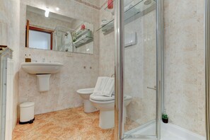 Apartment | Badezimmer