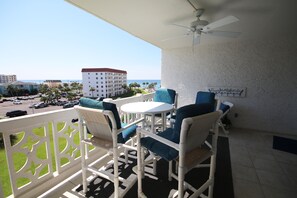 コンドミニアム 1 ベッドルーム | 施設の敷地