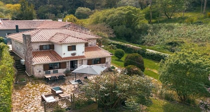 Charming Cottage-Style Holiday Apartment