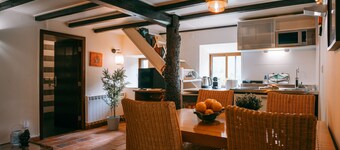 Charming Cottage-Style Holiday Apartment