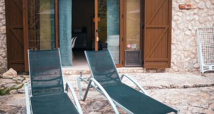 Charming holiday cottage with a spacious furnished terrace