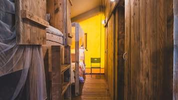 2 bedrooms, internet