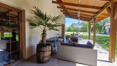 Apartament z basenem, spa, jacuzzi z hydromasażem