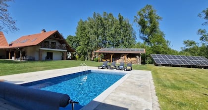 Apartament z basenem, spa, jacuzzi z hydromasażem