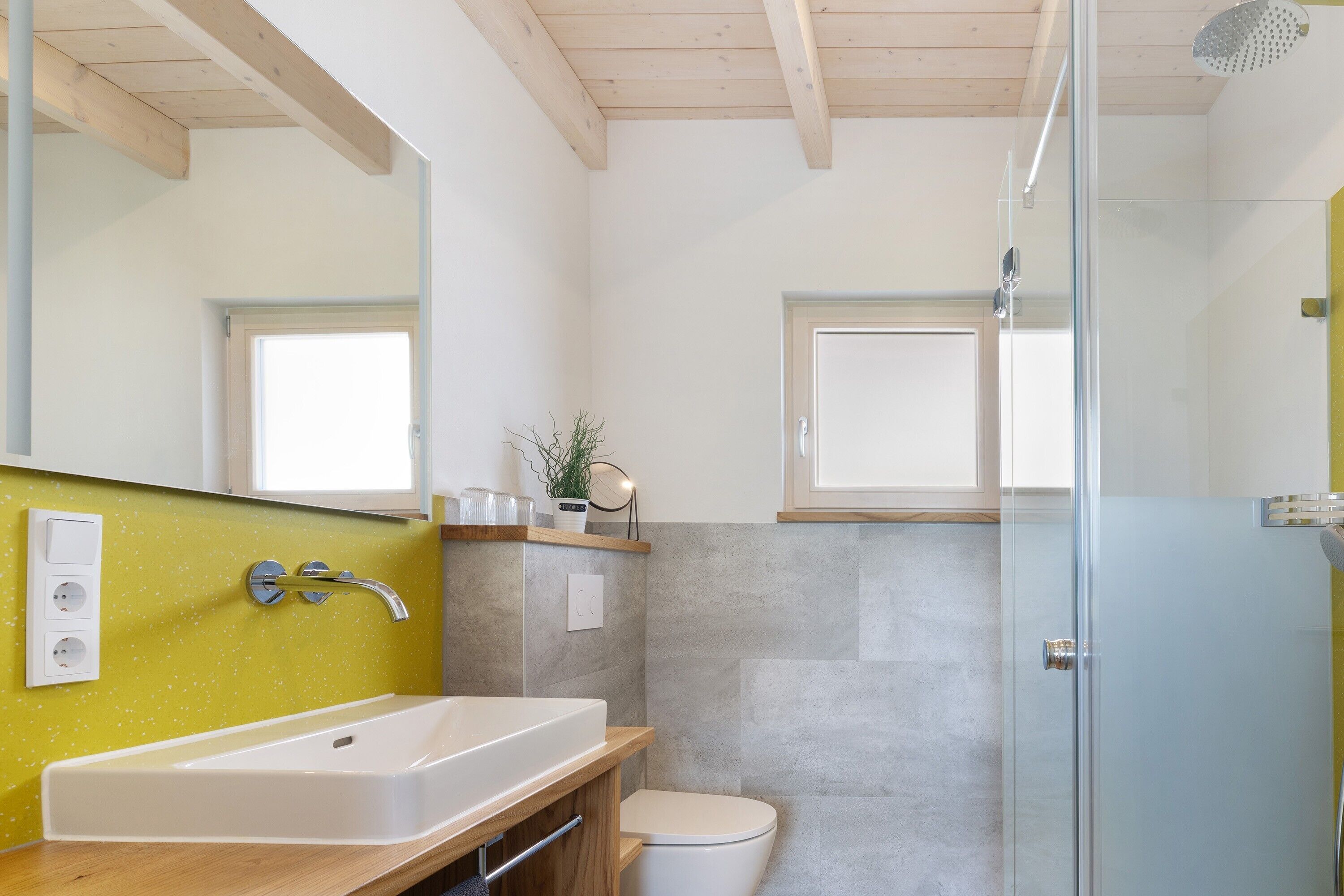 Douche, serviettes fournies