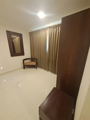 Familien-Dreibettzimmer | Wohnbereich