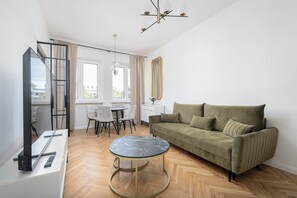 Apartment | Living room - RentPlanet - Apartament Powiśle (Warsaw)