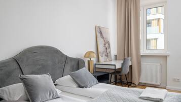 Apartment | Iron/ironing board, free WiFi