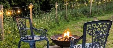 03 firepit seating