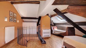 2 Schlafzimmer, Bügeleisen/Bügelbrett, WLAN, Bettwäsche