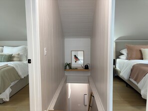 3 habitaciones, tabla de planchar con plancha, internet y ropa de cama 