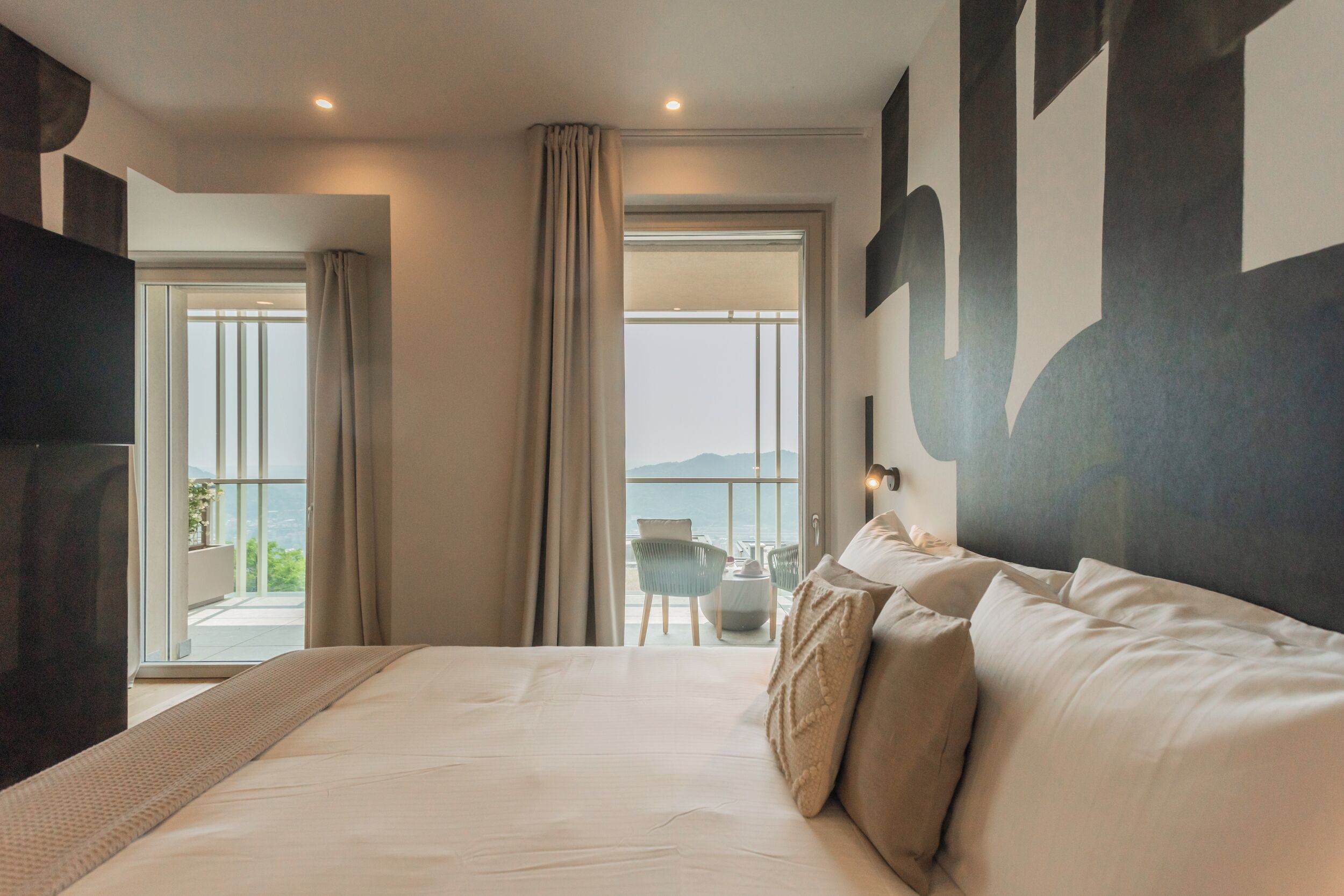 Queen Room with Private Terrace, FENIX | Ausblick vom Zimmer