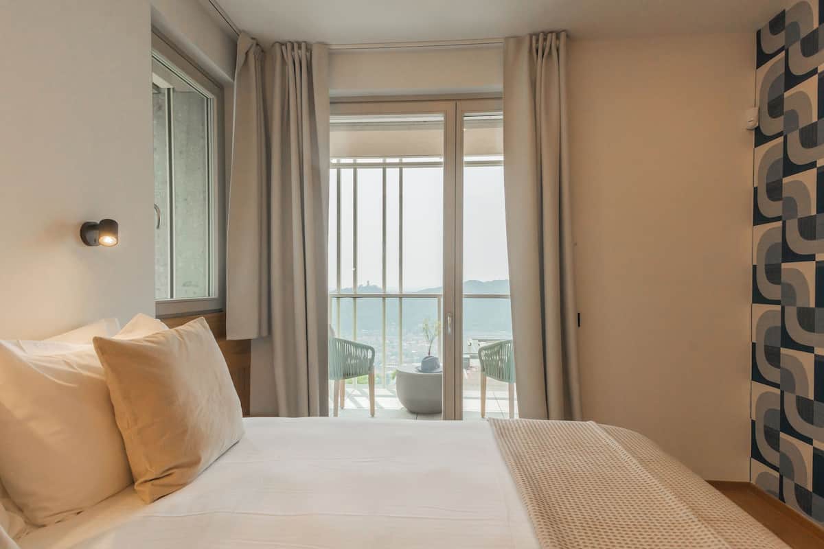 Suite | 1 bedroom, in-room safe, cribs/infant beds, bed sheets