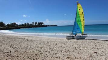 Sun loungers, beach towels