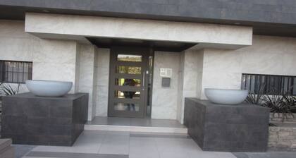Lovely condo with AC in vibrant Tijuana Excellent location main avenue SAFE