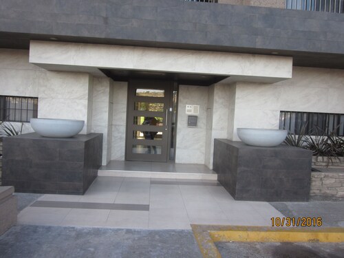 Lovely condo with AC in vibrant Tijuana Excellent location main avenue SAFE