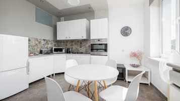 Studio | Private kitchenette