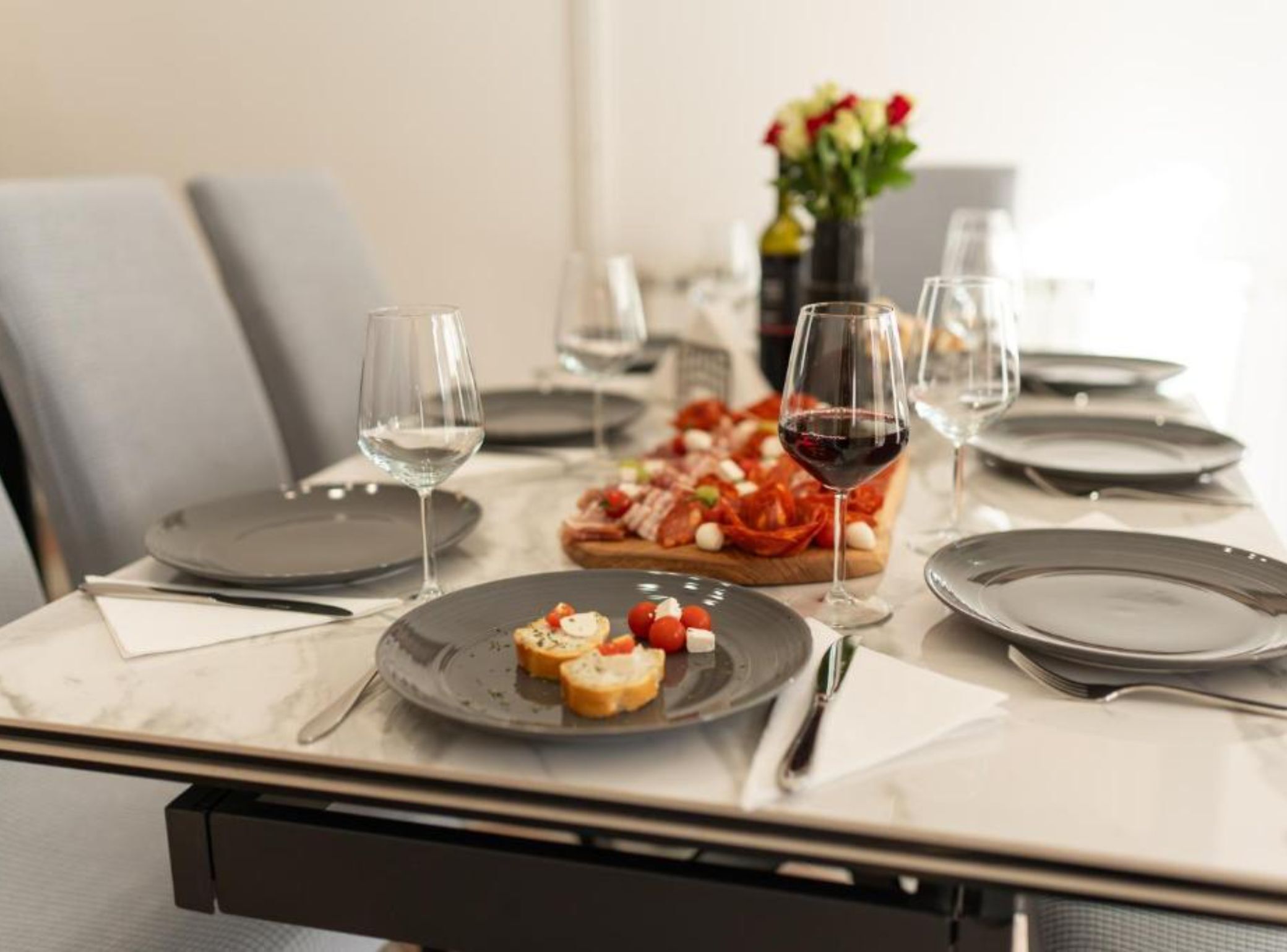 Villa (Three Bedroom Villa) | Dining room