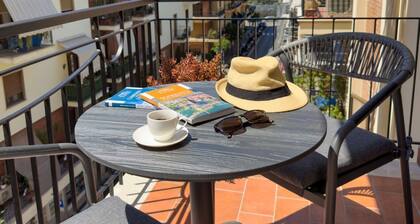 Elegant & Modern 4Bedroom Home in Central Sorrento