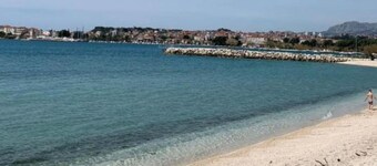 Luxury Apartment Ivo With Jacuzzi Near the Beach