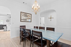 In-room dining - Beach House - Baby Blue Heron by PHG (Panama City Beach)