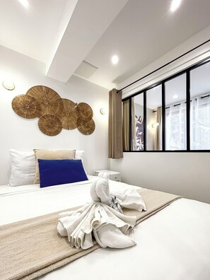 مكواة/لوح كي وواي فاي مجانًا وملاءات أسرّة