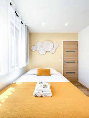 Strykejern/-brett, wi-fi (inkludert) og sengetøy