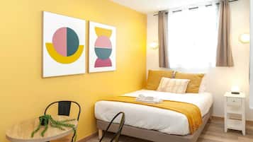 Fer et planche Ă repasser, Wi-Fi gratuit, draps fournis