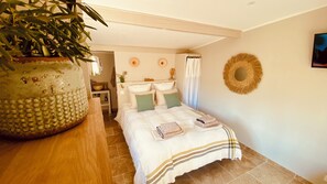 1 bedroom, Internet, bed sheets