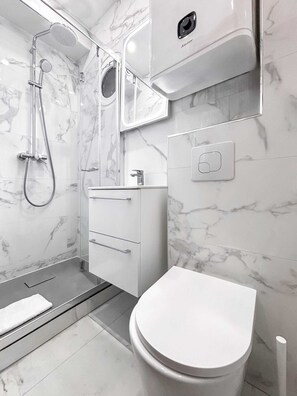 مجففات شعر، مناشف