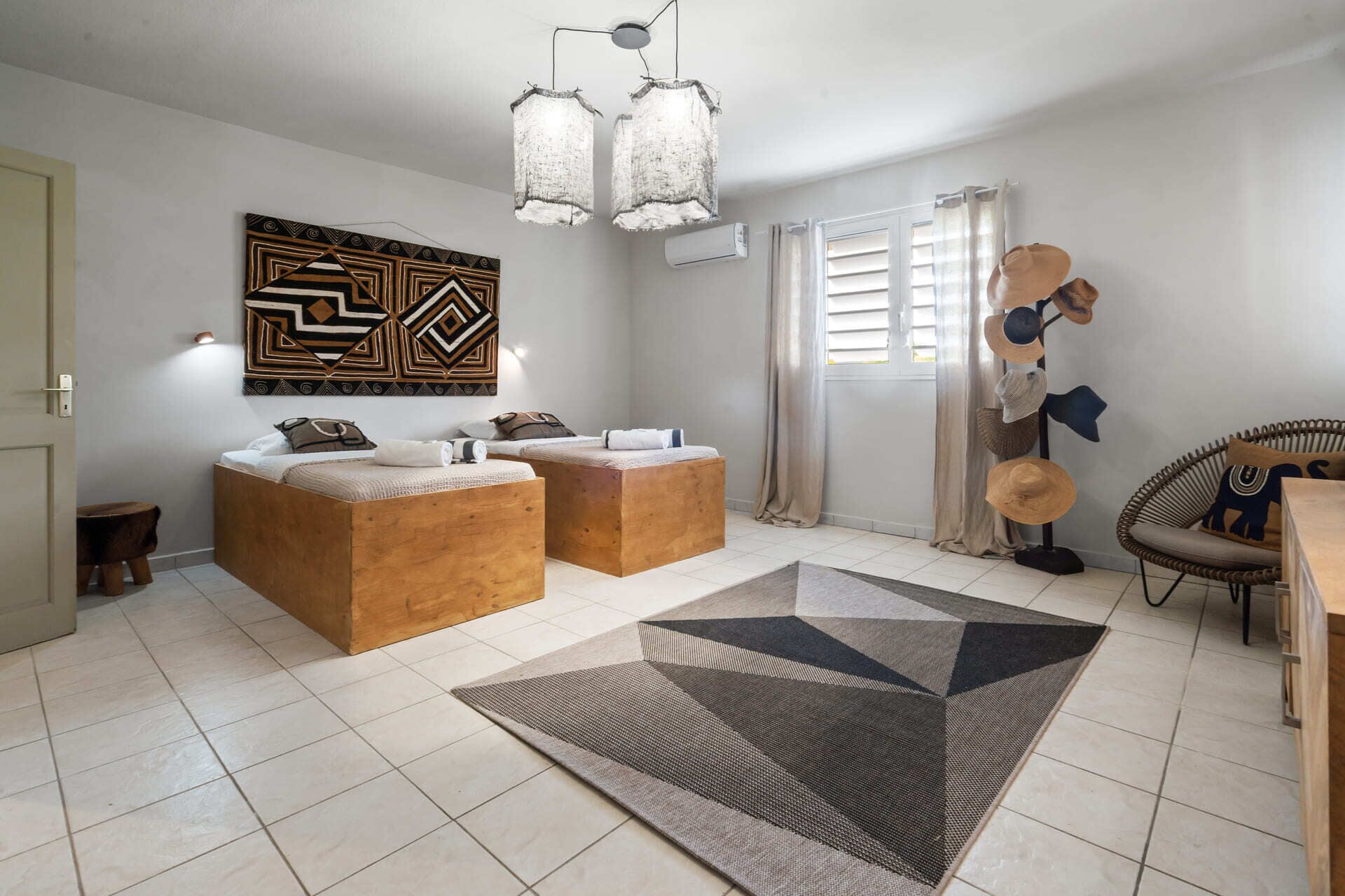 7 soverom, strykejern/-brett, wi-fi (inkludert) og sengetøy