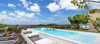 Villa Saint Charles - Seven Bedroom Villa, Sleeps 14