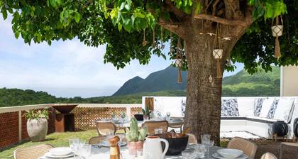 Villa Saint Charles - Seven Bedroom Villa, Sleeps 14