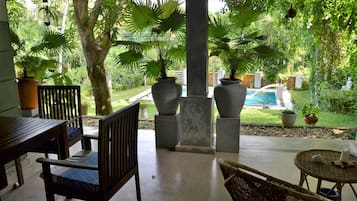 Superior Room, Pool View | Terrace/patio