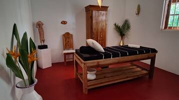Steam room, body treatments, deep-tissue massages, facials, reflexology