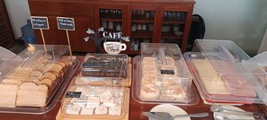 Bao gồm bữa sáng buffet hàng ngày 