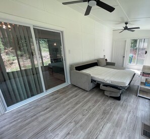 4 soverom, strykejern/-brett, wi-fi (inkludert) og sengetøy