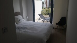 Apartment | 3 bedrooms, iron/ironing board - 3-bedroom Flat in Alicante (Torrevieja)