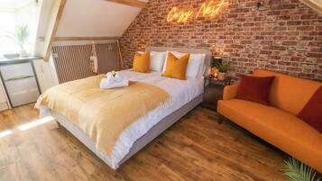 1 bedroom, individually decorated, individually furnished, free WiFi