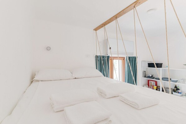 1 Schlafzimmer, Bügeleisen/Bügelbrett