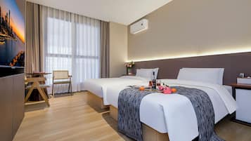 Business Room | Free WiFi, bed sheets