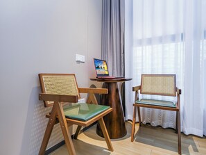 Living area - Shafei Hotel Chongqing Dadukou  (Chongqing)