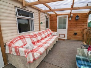 Living area - Big Bertha by the Sea (Bideford)